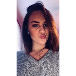 Meet your Posher, Raven